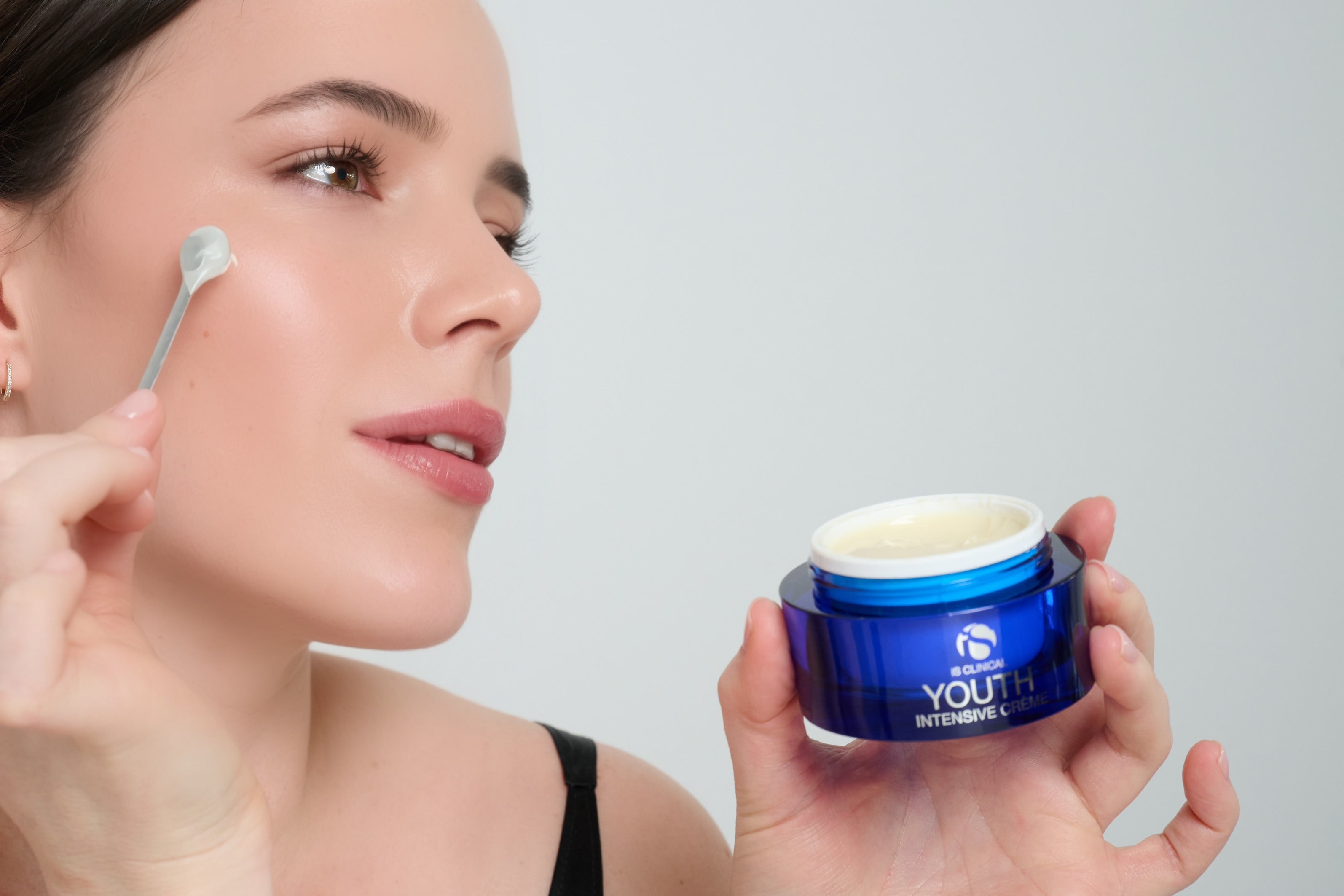 Youth Intensive Crème: The Rich Moisturiser We Come Back To Again and Again